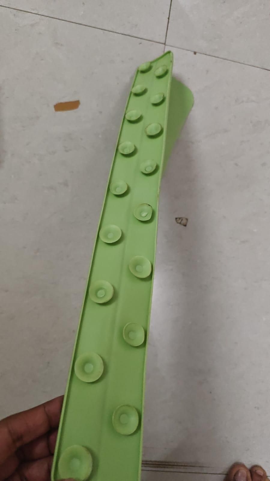 Silicone Sink Splash Guard (Pack of 2) – Waterproof & Oil-Proof Water Baffle